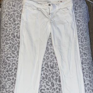 Arizona Super Skinny White Jeans. Size 7.